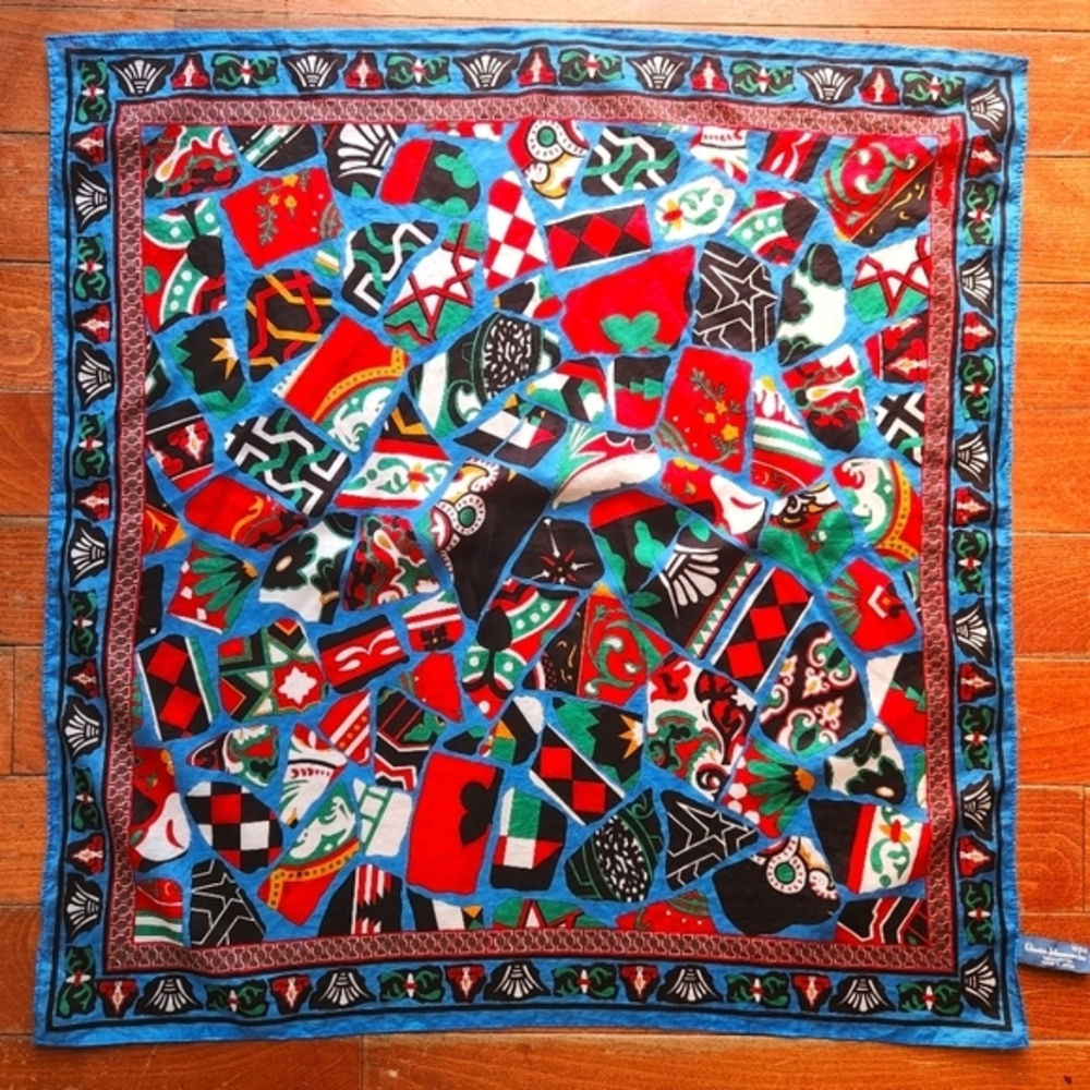 Vintage Ginnie Johansen Inc 1988 Scarf